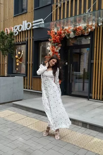 Филиал Nagollo в Уфе — это современная клиника, оснащённая передовым оборудованием, соответствующим высоким стандартам сети. Клиника расположена в центральной части города, что обеспечивает удобную логистику для клиентов и делает визиты максимально доступными.